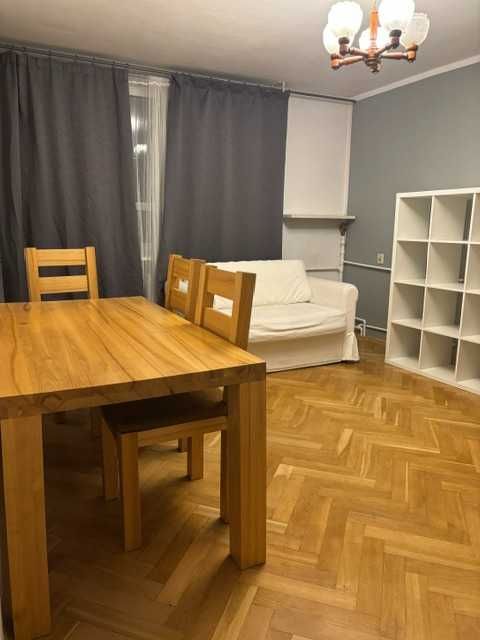 Mieszkanie 3-pokojowe Warszawa Śródmieście. Zdjęcie 2