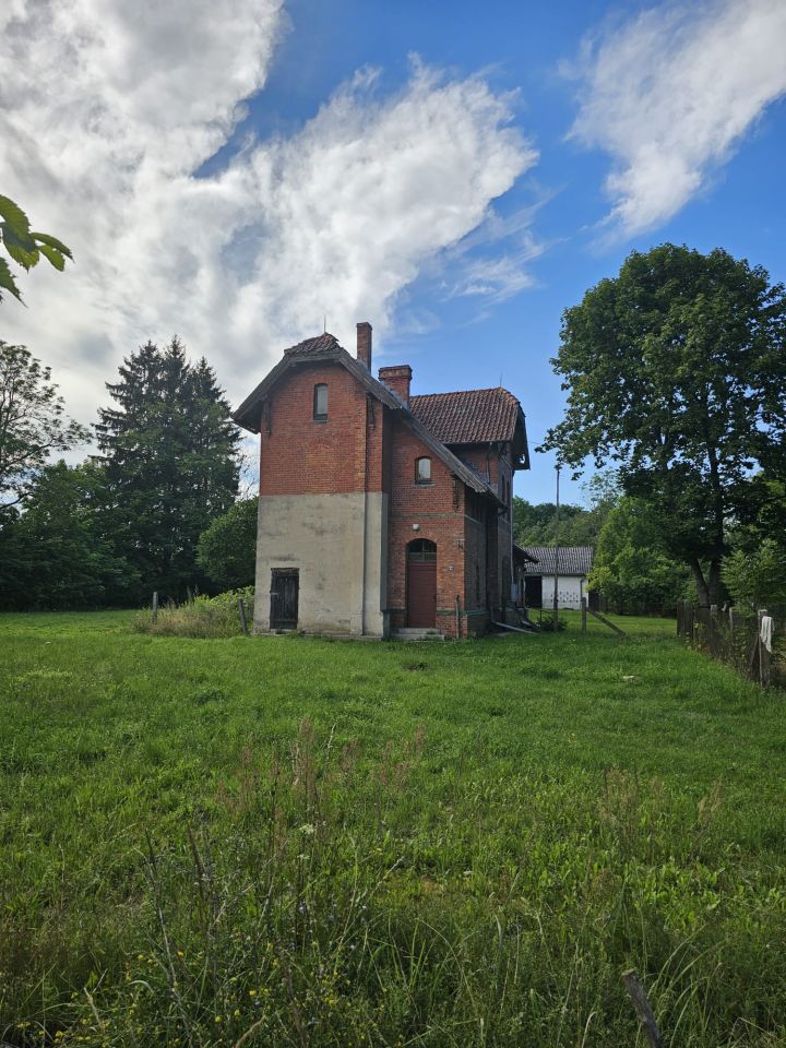 dom wolnostojący, 2 pokoje Jurkowo
