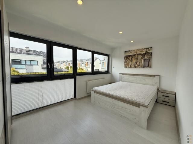 bliźniak, 4 pokoje Domasław. Zdjęcie 8