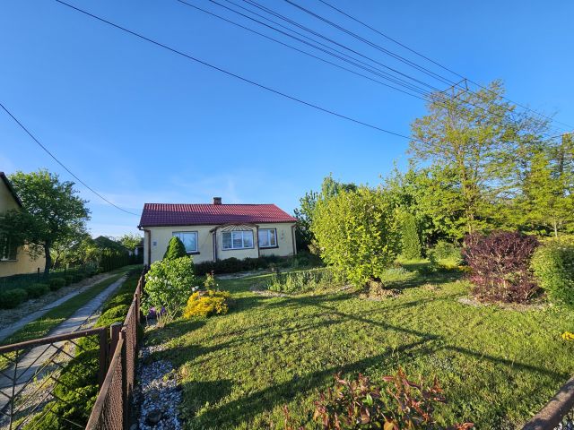 dom wolnostojący, 2 pokoje Grabowiec-Góra. Zdjęcie 1