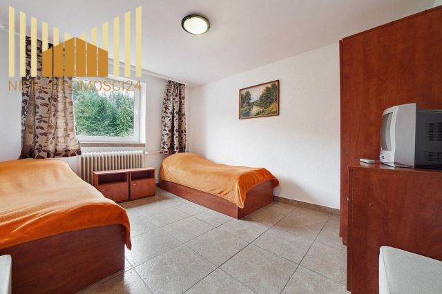 dom wolnostojący, 7 pokoi Krynica-Zdrój. Zdjęcie 17