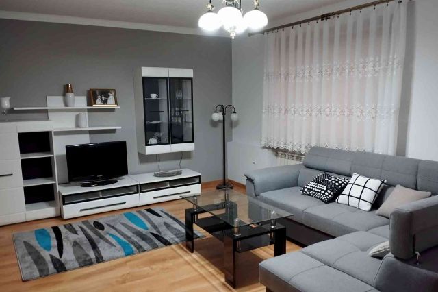 dom wolnostojący, 5 pokoi Czastary, ul. Reymonta. Zdjęcie 8