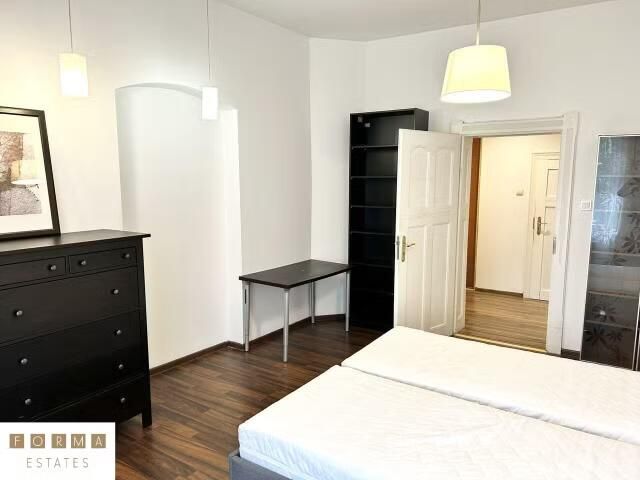 Mieszkanie 5-pokojowe Katowice Śródmieście, ul. Juliusza Ligonia. Zdjęcie 6