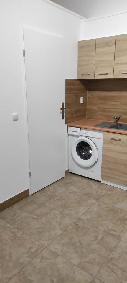 Mieszkanie 1-pokojowe Łomianki, ul. Warszawska. Zdjęcie 3