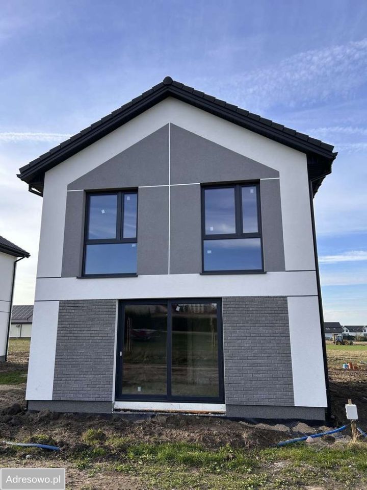 dom wolnostojący, 5 pokoi Fasty. Zdjęcie 2