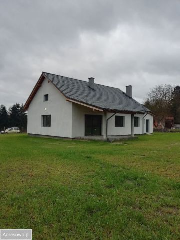 dom wolnostojący, 4 pokoje Gieczynek. Zdjęcie 1