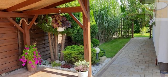 dom wolnostojący, 5 pokoi Brwinów. Zdjęcie 24