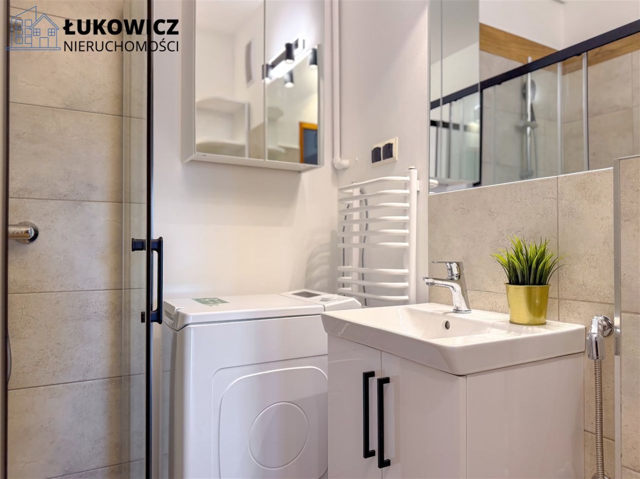 Mieszkanie 3-pokojowe Bielsko-Biała. Zdjęcie 16