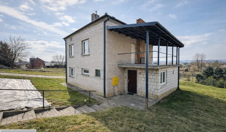 dom wolnostojący, 5 pokoi Tyczyn, ul. Mokra Strona