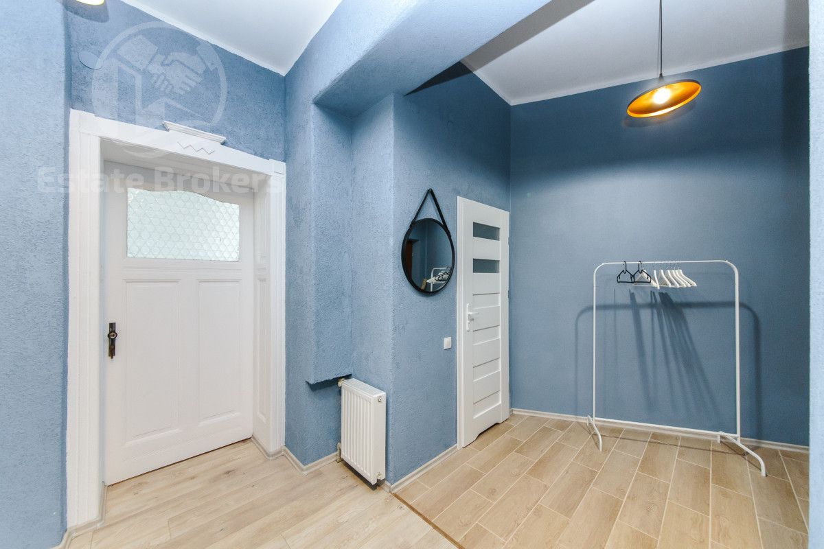 Mieszkanie 3-pokojowe Wrocław Śródmieście, ul. Henryka Sienkiewicza. Zdjęcie 2