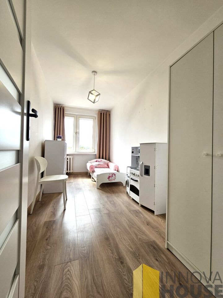 Mieszkanie 3-pokojowe Słupsk Zatorze, al. 3 Maja. Zdjęcie 4