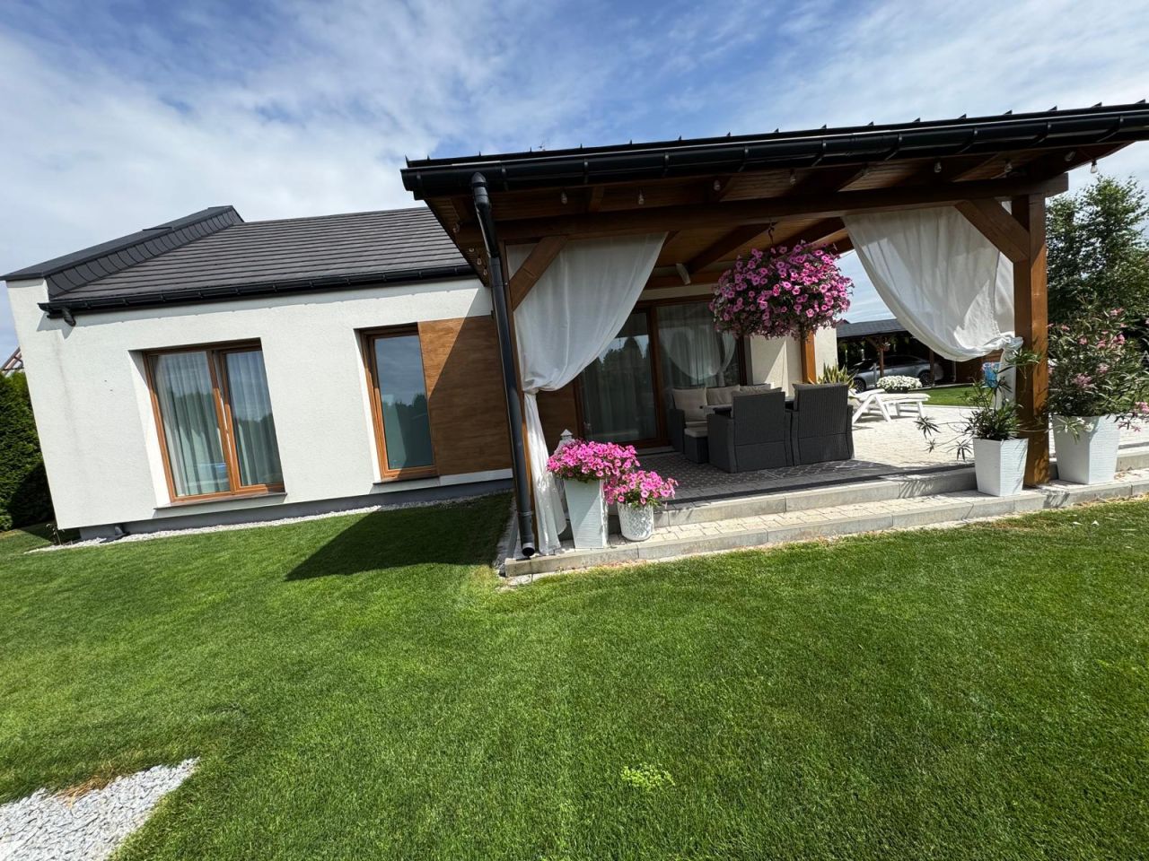 dom wolnostojący, 3 pokoje Nadolice Małe. Zdjęcie 14