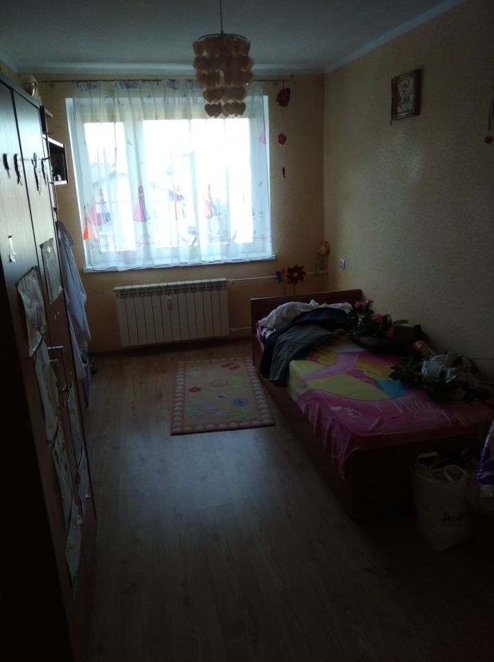 Mieszkanie 3-pokojowe Kamieniec Ząbkowicki, ul. XXX-lecia PRL. Zdjęcie 4