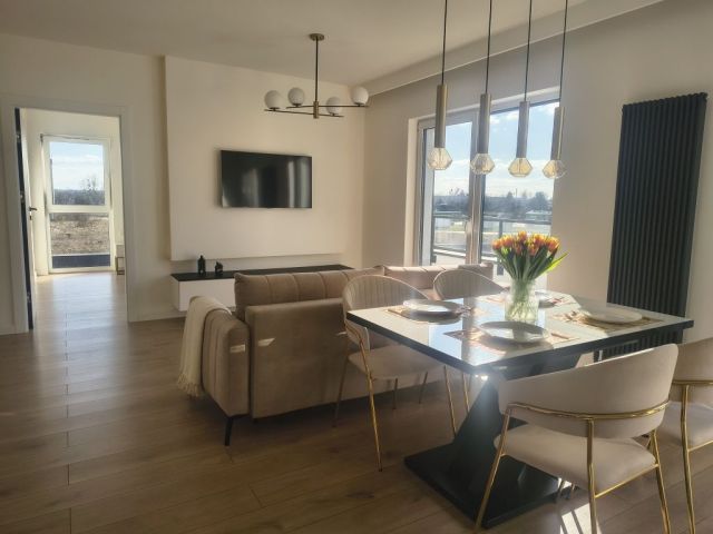 Mieszkanie 3-pokojowe Poznań Krzyżowniki. Zdjęcie 1