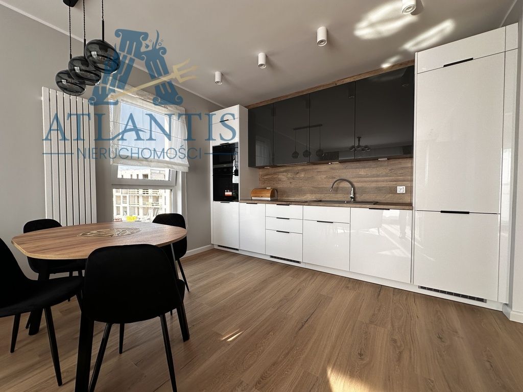 Mieszkanie 3-pokojowe Bydgoszcz Górzyskowo, ul. Franciszka Żwirki i Stanisława Wigury. Zdjęcie 1