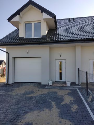 bliźniak, 4 pokoje Łebcz, ul. Bosmańska. Zdjęcie 1