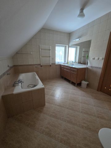 dom wolnostojący, 5 pokoi Barycz Górny Staw. Zdjęcie 17