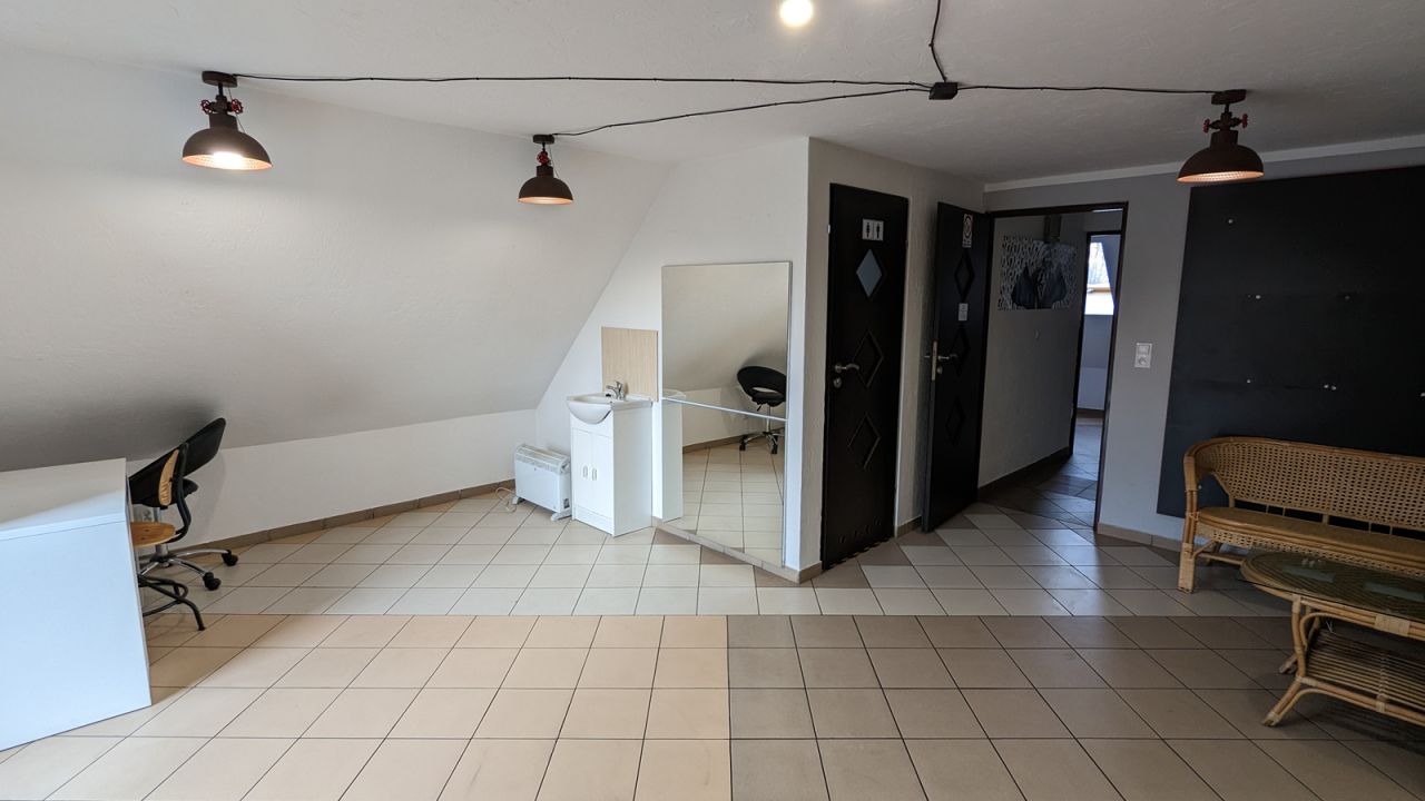 Biuro Opole Winów, ul. Stara Droga. Zdjęcie 3