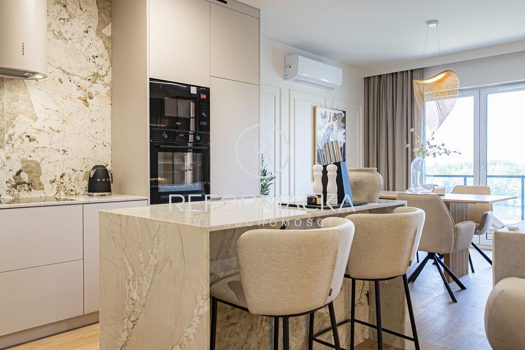 Mieszkanie 3-pokojowe Rzeszów, ul. Eugeniusza Kwiatkowskiego. Zdjęcie 3