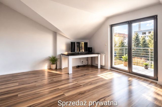 Mieszkanie 4-pokojowe Kraków Podgórze, ul. Spiska. Zdjęcie 1