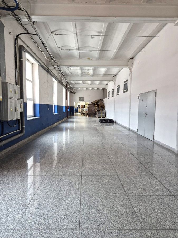 Hala/magazyn Łódź Śródmieście, al. marsz. Józefa Piłsudskiego. Zdjęcie 7