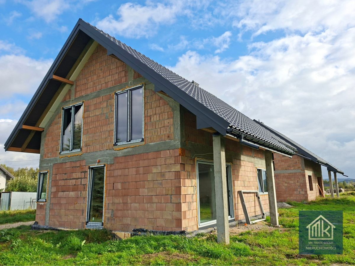 dom wolnostojący, 5 pokoi Kłaj. Zdjęcie 7