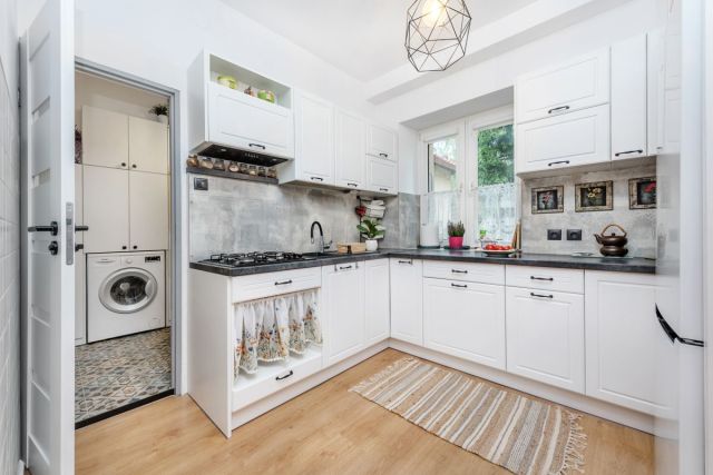 dom wolnostojący, 7 pokoi Czernichów. Zdjęcie 14