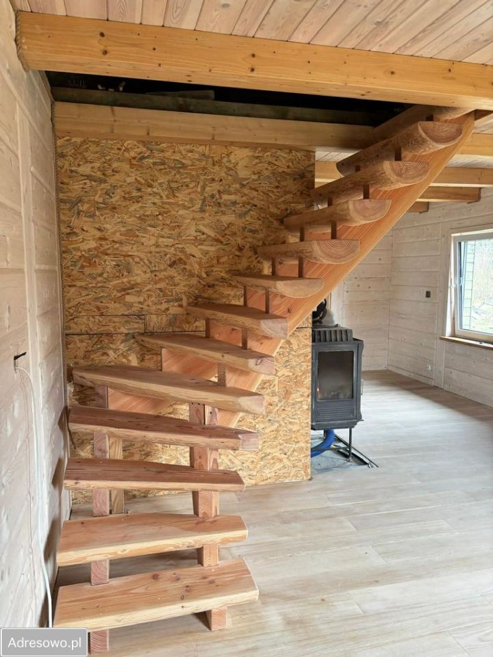 dom wolnostojący, 2 pokoje Paruchy. Zdjęcie 8