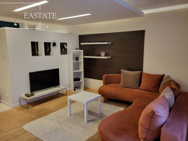 Mieszkanie 3-pokojowe Warszawa Śródmieście, al. 3 Maja. Zdjęcie 1