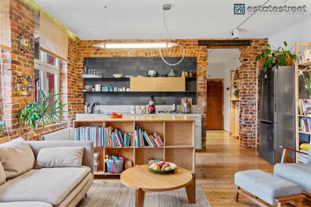 Mieszkanie 3-pokojowe Katowice Nikiszowiec, ul. Wyzwolenia. Zdjęcie 1