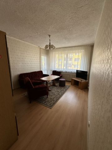 Mieszkanie 4-pokojowe Łobez, ul. Komuny Paryskiej. Zdjęcie 1