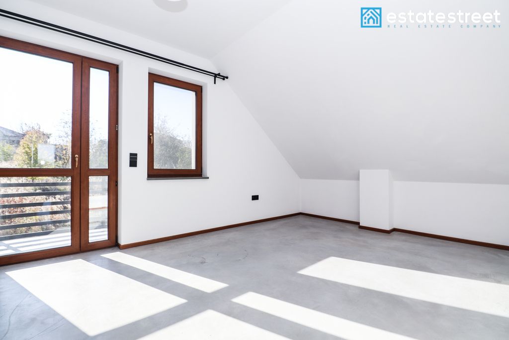 dom wolnostojący, 6 pokoi Bochnia, ul. św. Urbana. Zdjęcie 14