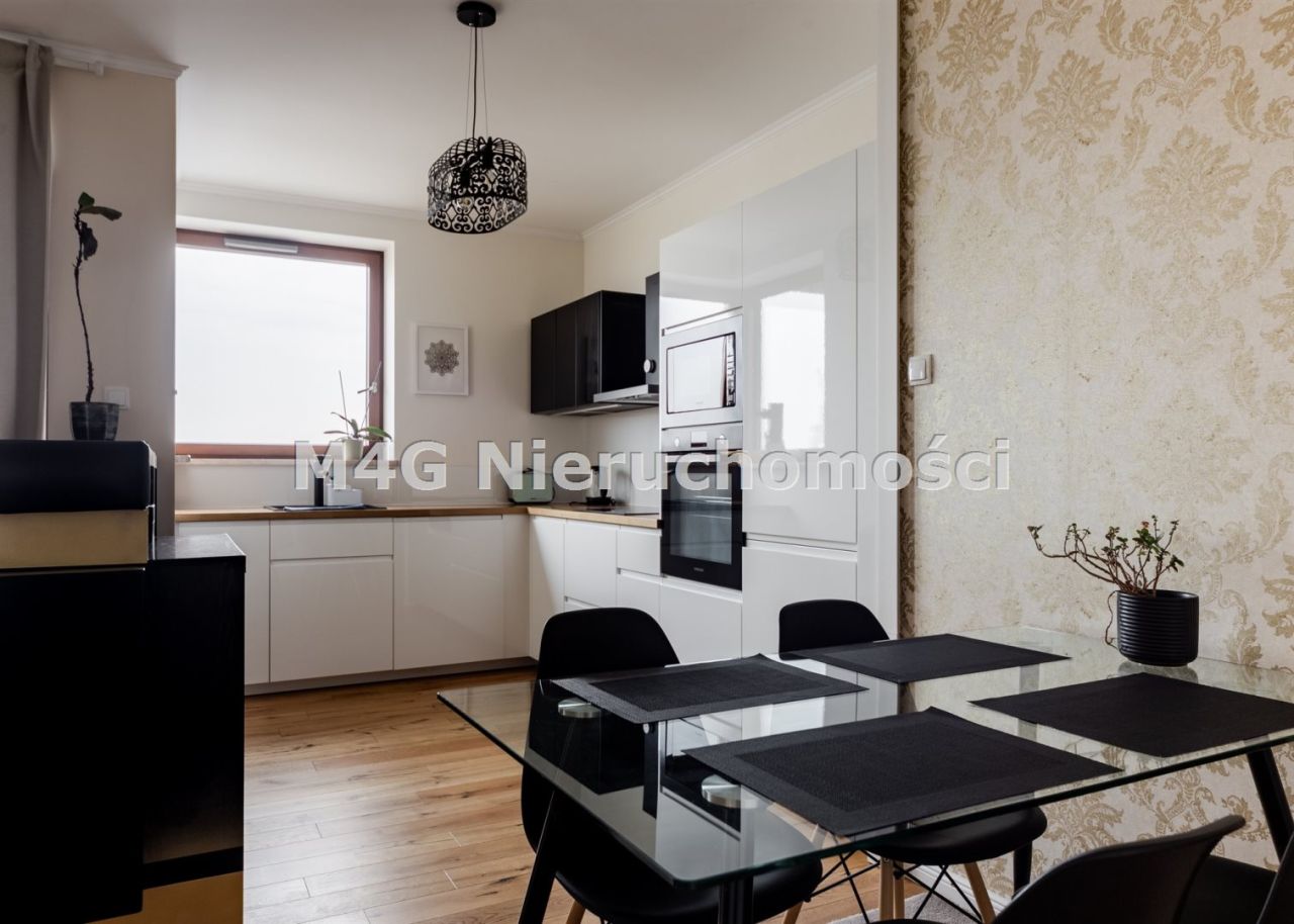 Mieszkanie 3-pokojowe Gdynia Śródmieście. Zdjęcie 15