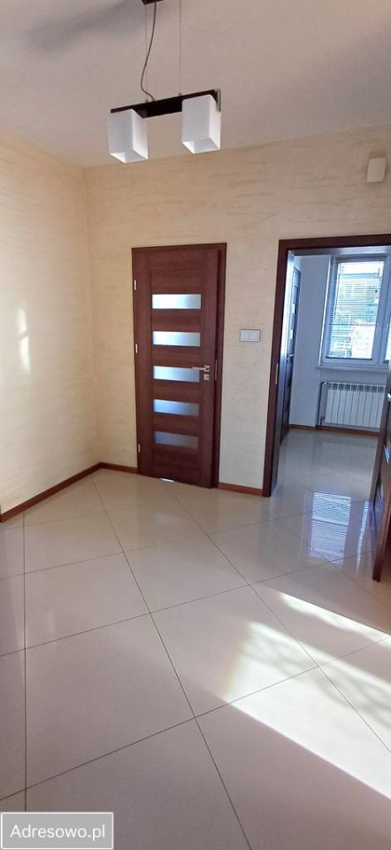 dom wolnostojący, 8 pokoi Złoczew, ul. Mikołaja Kopernika. Zdjęcie 3