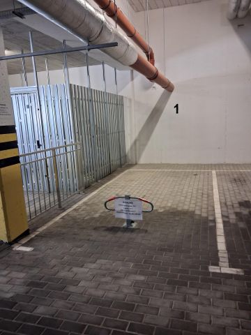 Garaż/miejsce parkingowe Rzeszów, ul. Solidarności. Zdjęcie 1