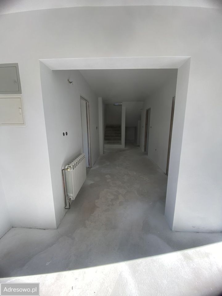 dom wolnostojący, 5 pokoi Medynia Głogowska. Zdjęcie 18