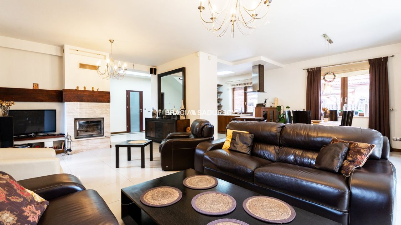 bliźniak, 5 pokoi Libertów, ul. św. Floriana. Zdjęcie 21