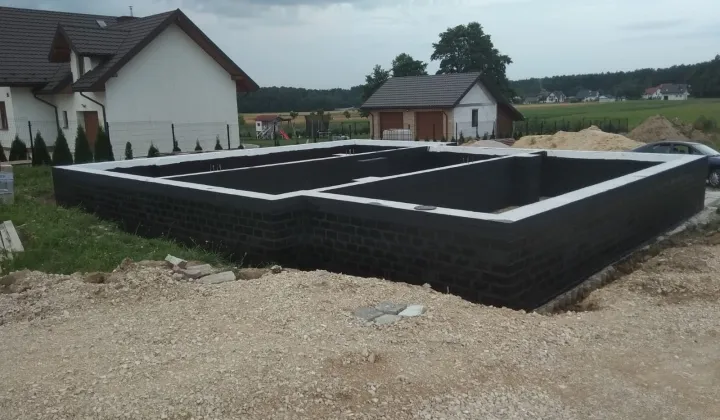 Działka budowlana Łopuszno, ul. Strażacka