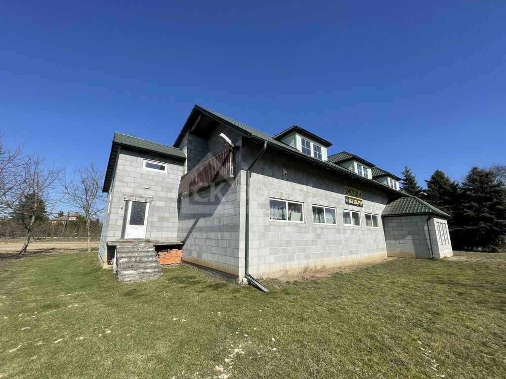 dom wolnostojący, 15 pokoi Bogoria Skotnicka. Zdjęcie 4