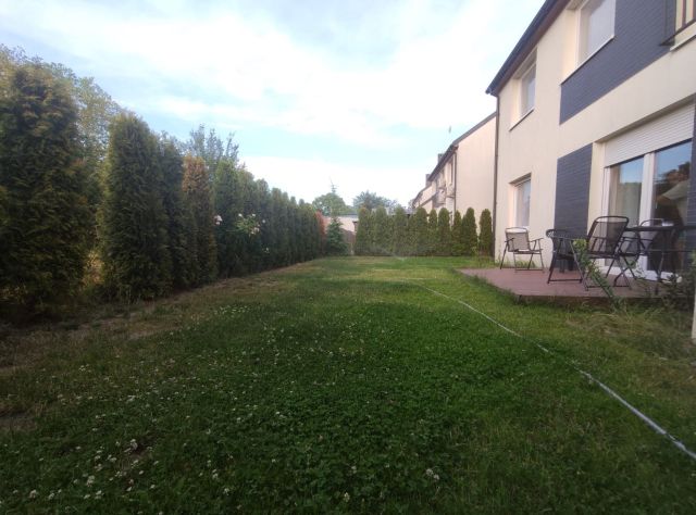 dom szeregowy, 4 pokoje Wrocław Pawłowice, ul. Pawłowicka. Zdjęcie 1