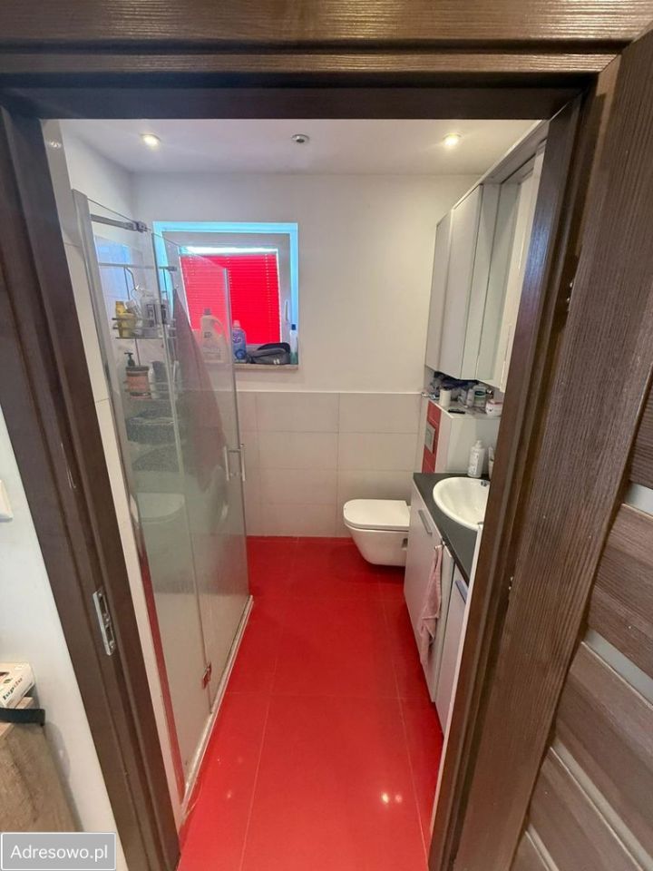 Mieszkanie 3-pokojowe Latchorzew. Zdjęcie 9