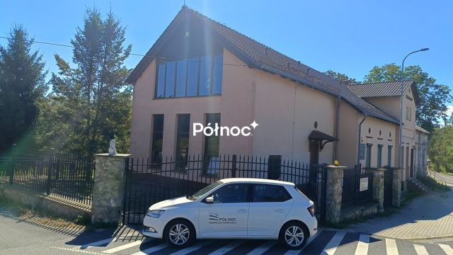 dom wolnostojący, 13 pokoi Suszki. Zdjęcie 2