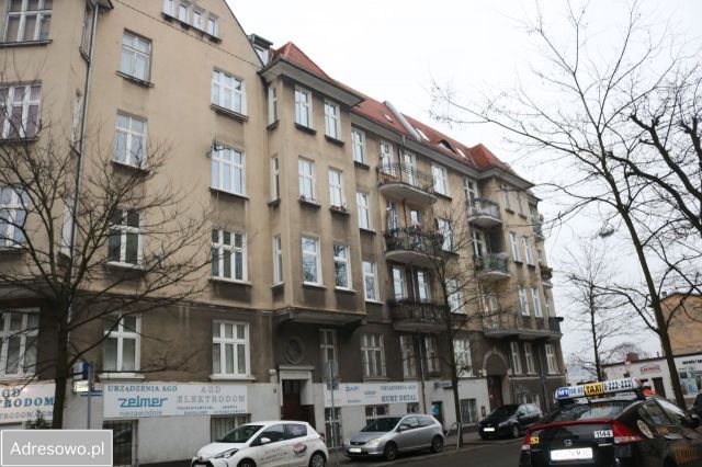 Mieszkanie 4-pokojowe Poznań Łazarz, ul. Gąsiorowskich. Zdjęcie 1