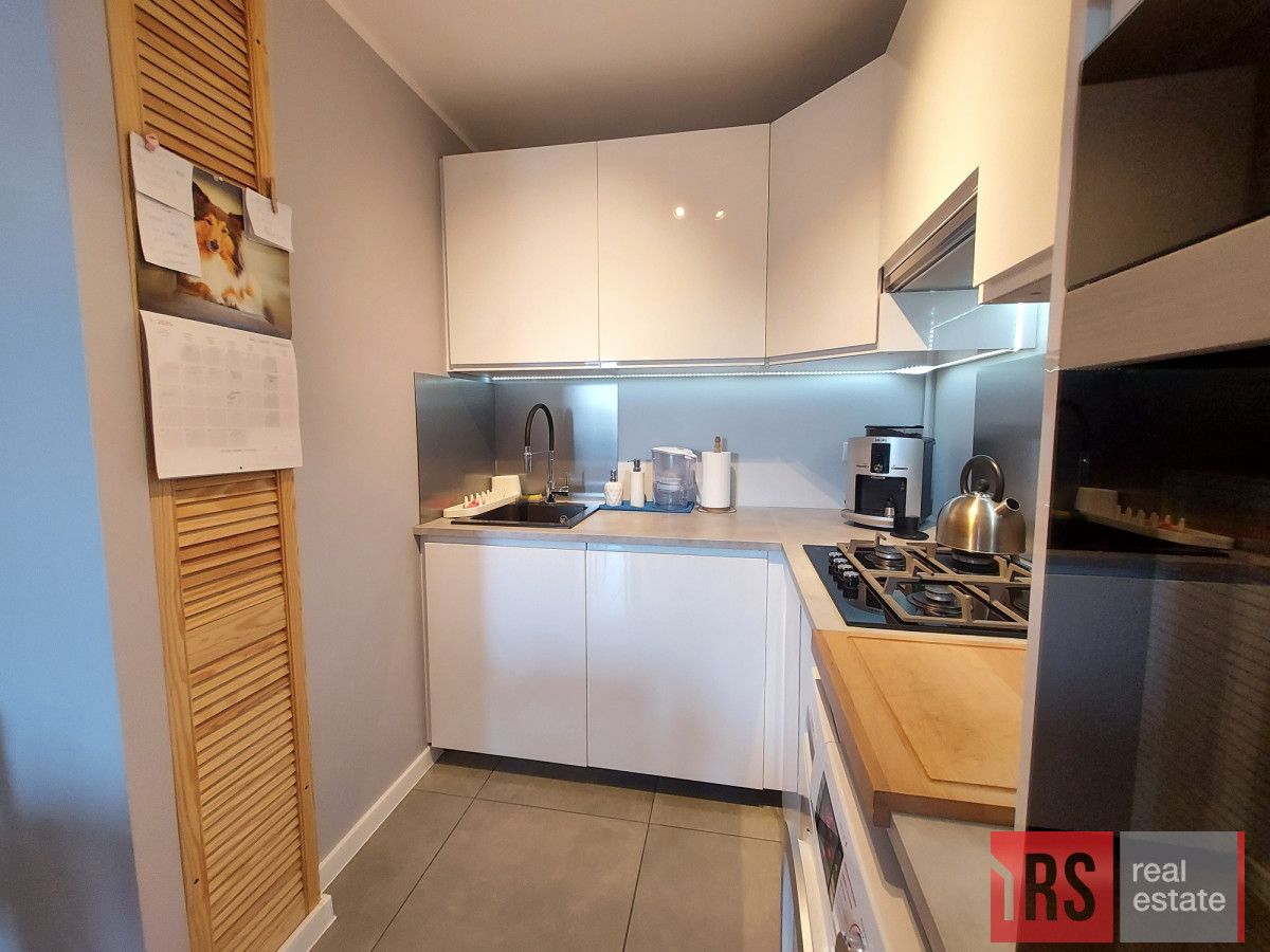 Mieszkanie 3-pokojowe Legionowo Centrum, ul. Aleja 3 Maja. Zdjęcie 1