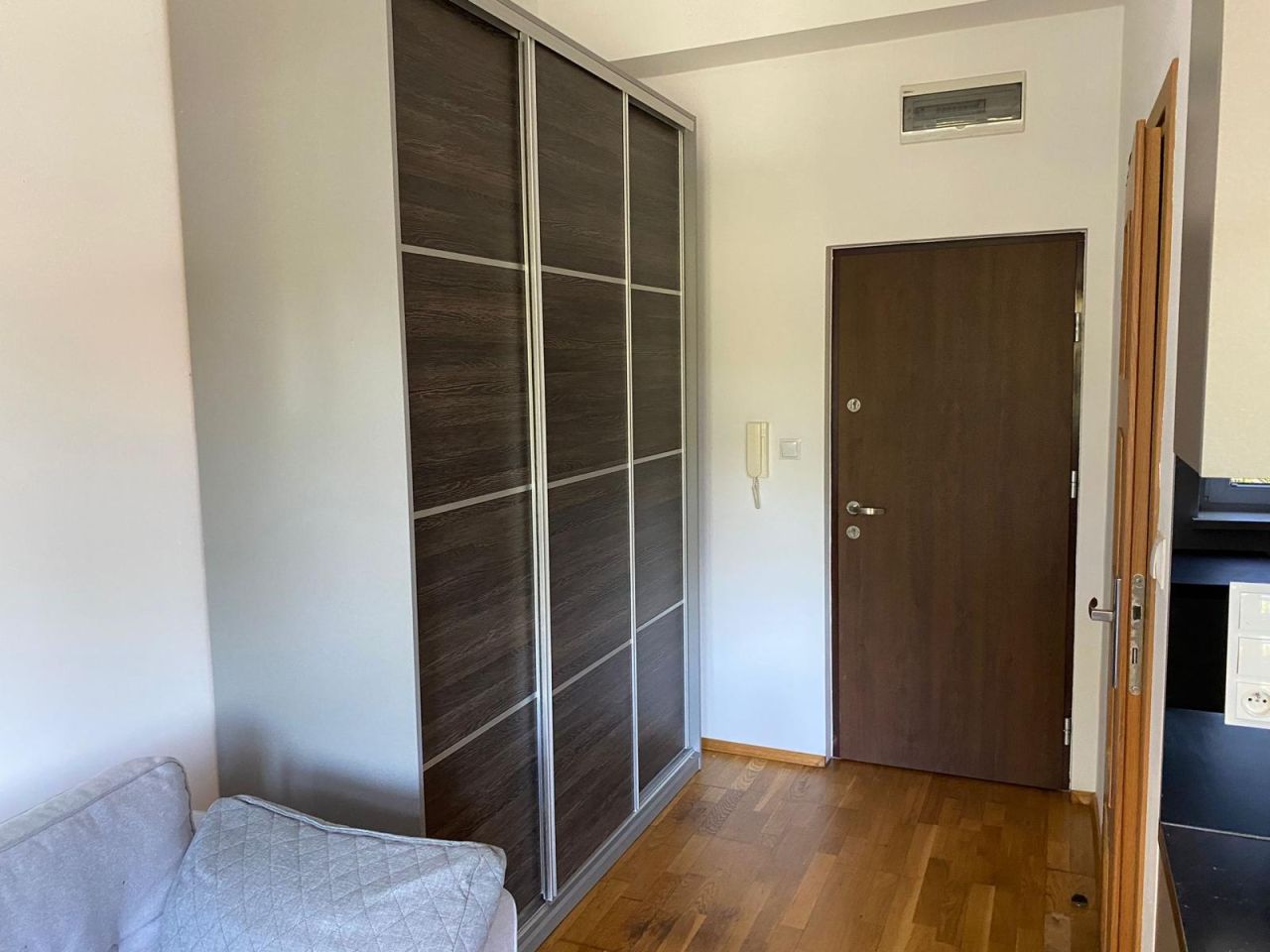 Mieszkanie 1-pokojowe Kraków Piasek, al. Adama Mickiewicza. Zdjęcie 2