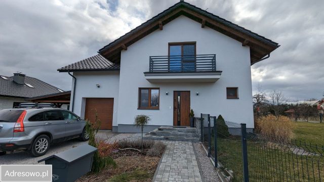 dom wolnostojący, 6 pokoi Kańczuga, ul. Bajeczna. Zdjęcie 1