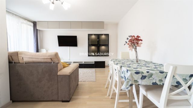 Mieszkanie 3-pokojowe Kraków Bronowice Wielkie, ul. Józefa Chełmońskiego. Zdjęcie 1