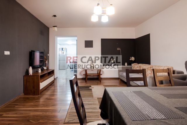 dom wolnostojący, 8 pokoi Święcice. Zdjęcie 2