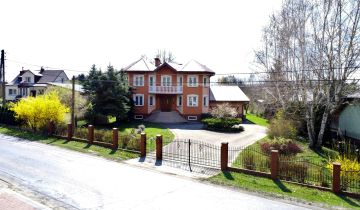 dom wolnostojący, 7 pokoi Brzeźnica, ul. Słoneczna