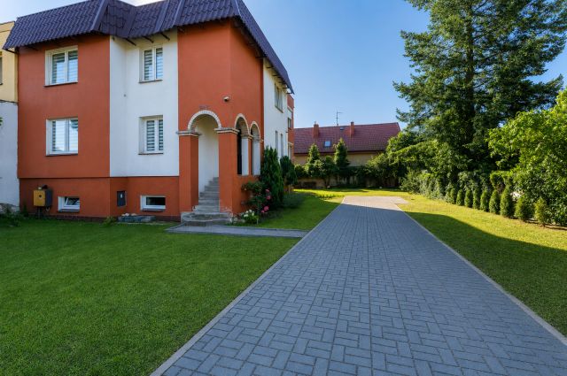 bliźniak, 5 pokoi Poznań Grunwald, ul. Grunwaldzka. Zdjęcie 2